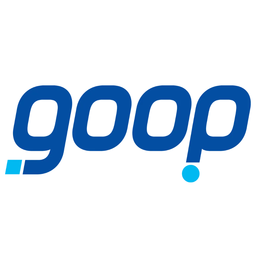 O logotipo da Goop é simples e elegante, composto apenas por texto, na cor azul marinho, dependendo do fundo, reforçando uma estética clean e moderna. As letras são todas minúsculas e possuem um espaçamento sutil, criando uma aparência leve e delicada. O design é minimalista.